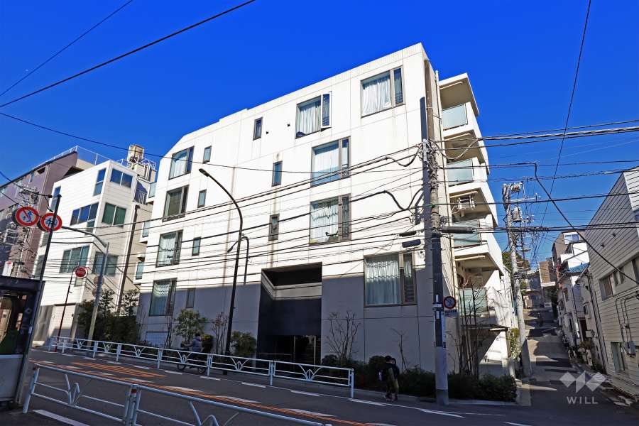 デュオヴェール渋谷初台の外観（南西側から）