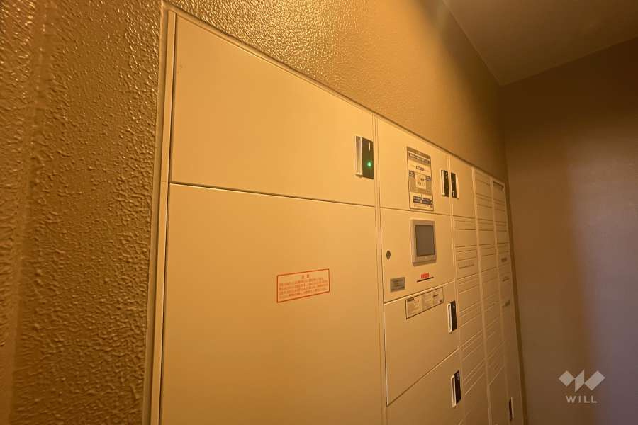 宅配ボックスと共用ポスト