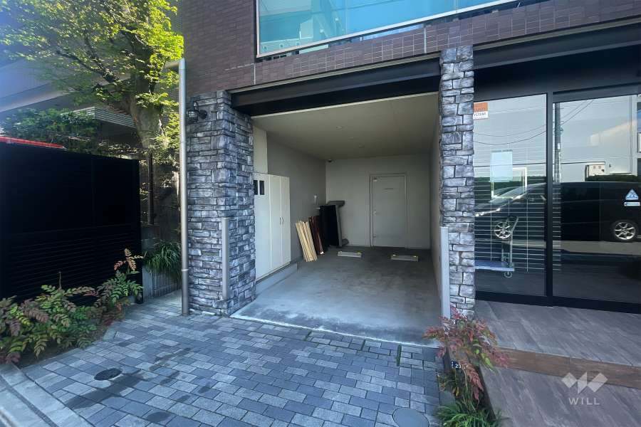 敷地内駐車場（屋内平面式）