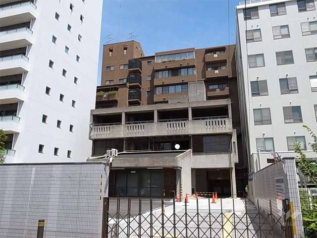 メゾン・パルの外観（南側から）