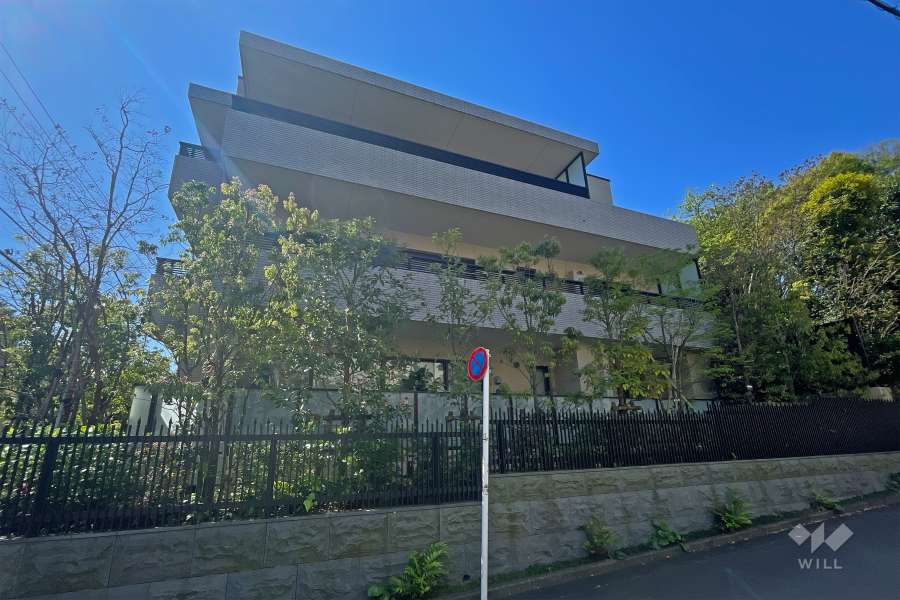 グランドメゾン西原三丁目の外観（北側から）