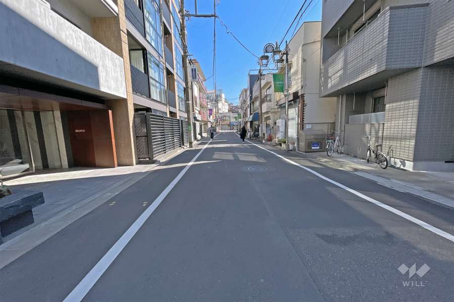 敷地北側前面道路