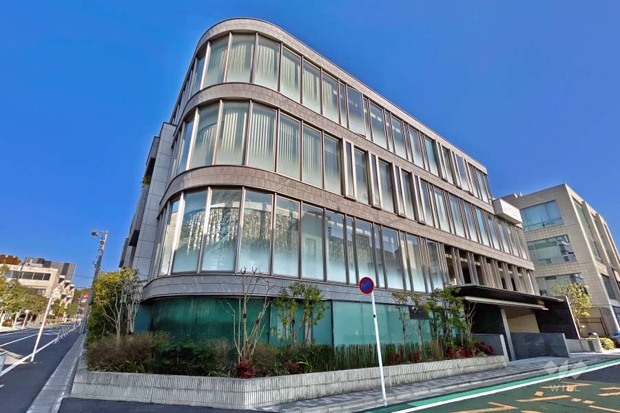 プラウド代官山猿楽町の外観（南側から）