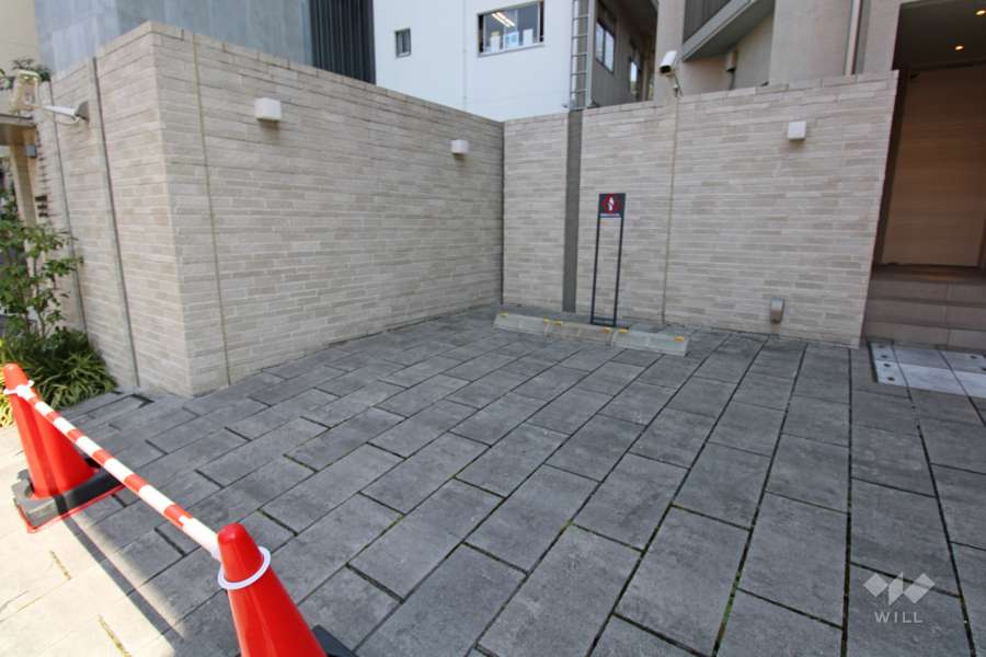 敷地内駐車場（屋外平面式）