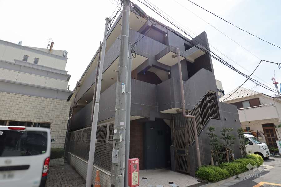 グランドコンシェルジュ千駄ヶ谷の外観(北側から)