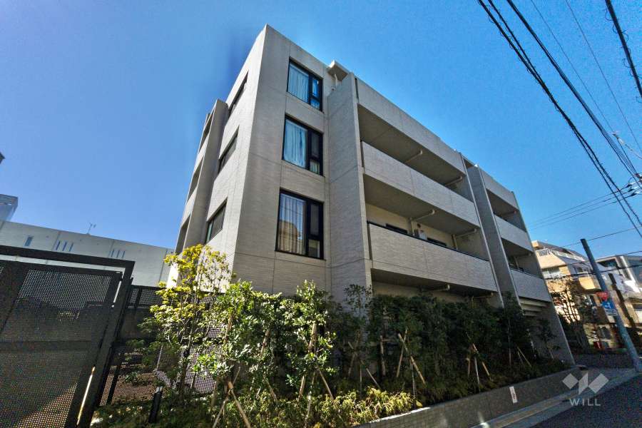 クレヴィア渋谷初台の外観（南東側から）