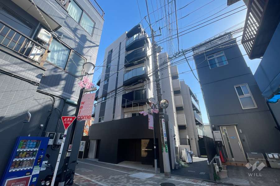アクサス渋谷笹塚の外観(北西側から)