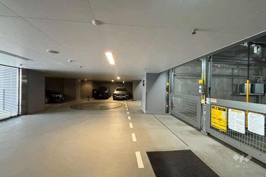 敷地内駐車場（屋内平面式・屋内機械式）