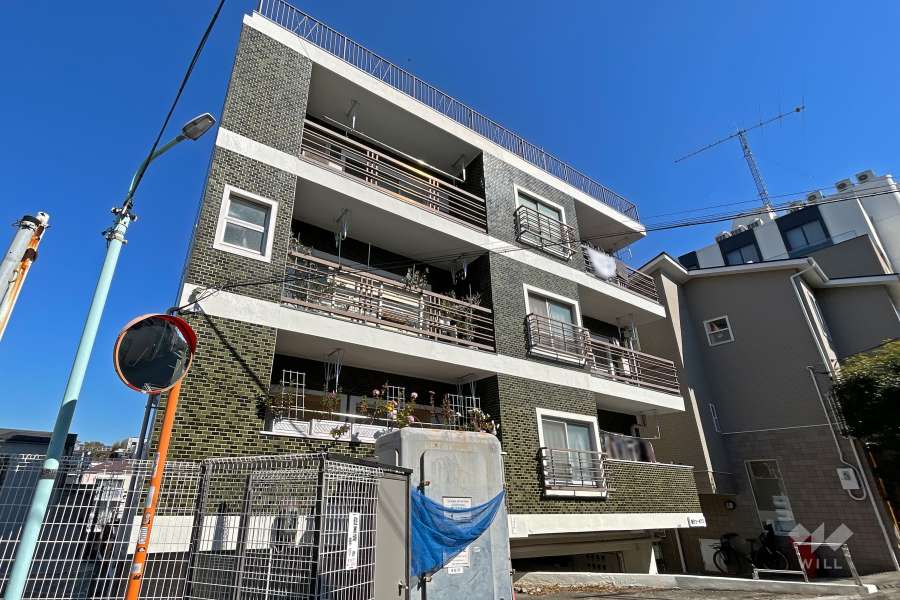 豊分コーポラスの外観（南西側から）