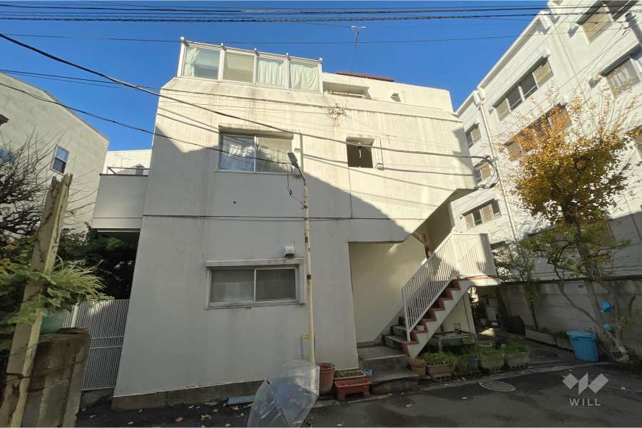 シェトワ広尾の外観（南東側から）