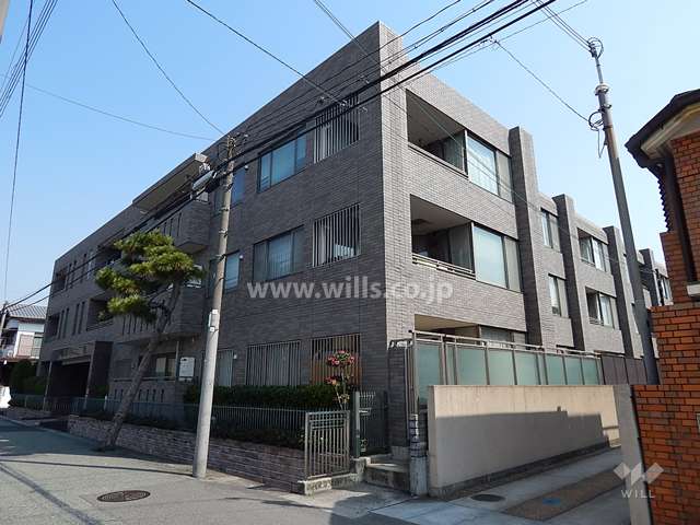 塚口町シティハウスの外観（南西側から）