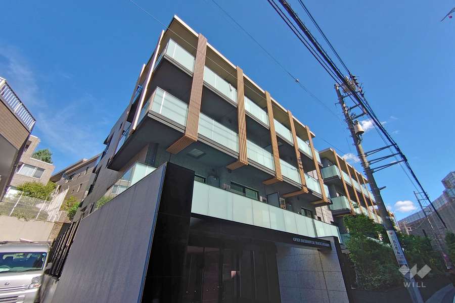 オープンレジデンシア代々木公園の外観（南東側から）