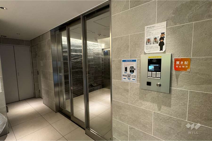 エントランスはオートロック付きです。