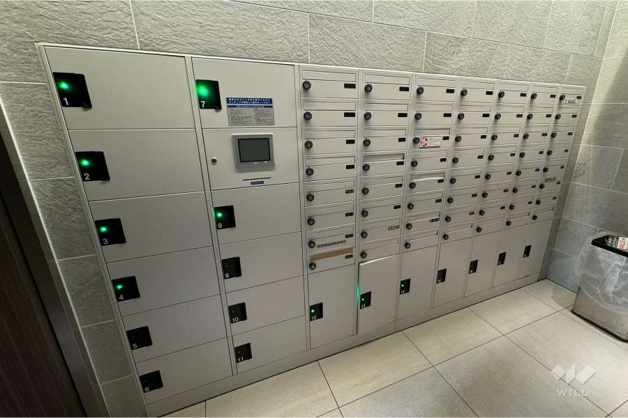 宅配ボックスと共用ポスト