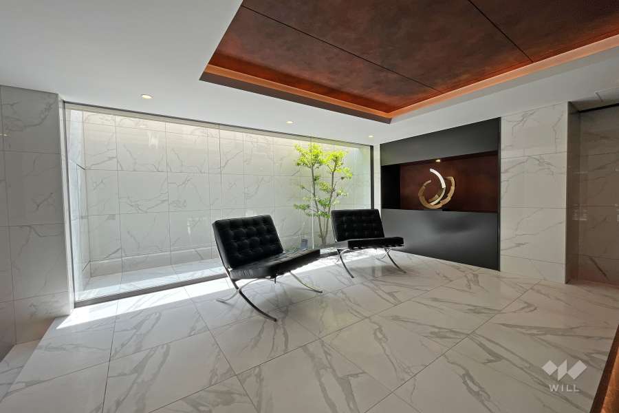 エントランスホール