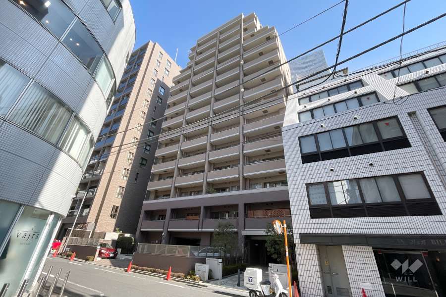 アトラス表参道の外観（南西側から）