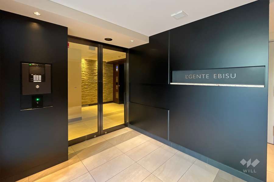 サブエントランス（オートロック付き）