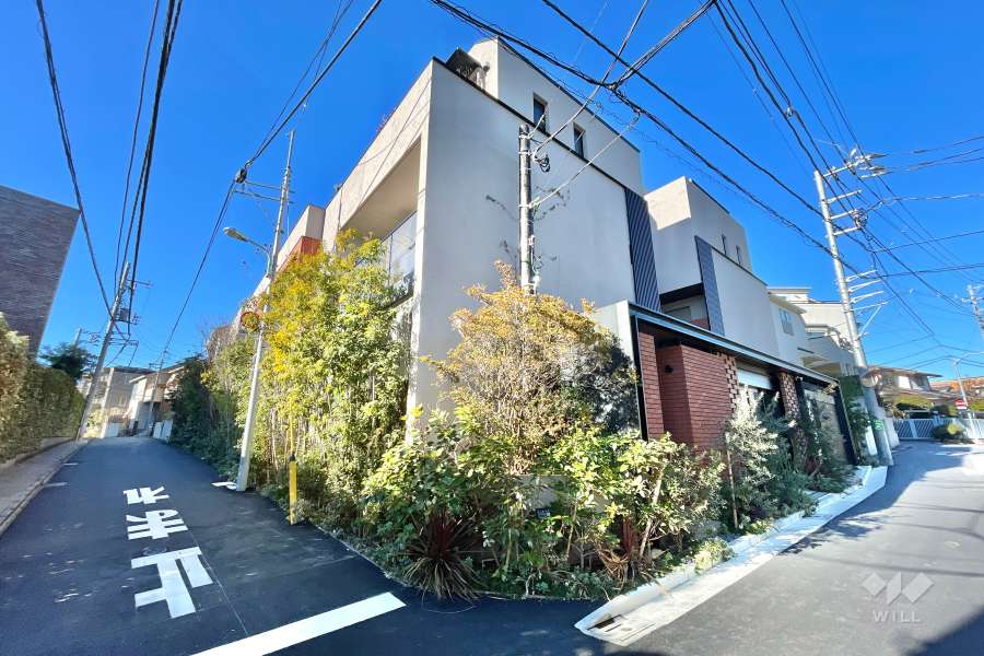 イニシアテラス代々木上原の外観(北東側から）