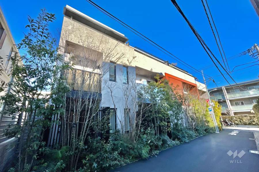 イニシアテラス代々木上原の外観(南側から）