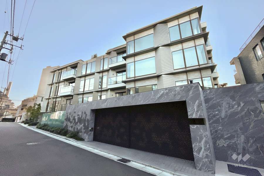 プラウド代官山フロントの外観（北西側から）