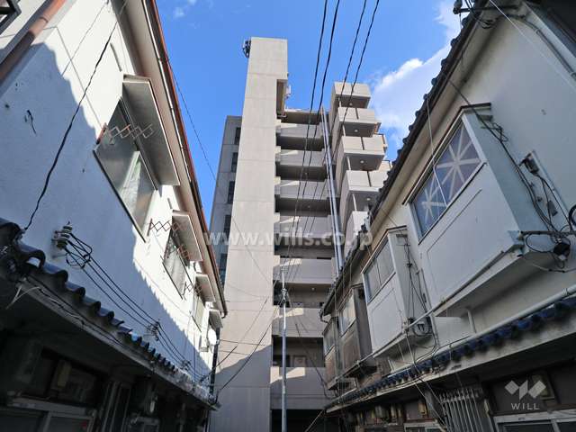 ラウムズ杭瀬の外観（西側から）