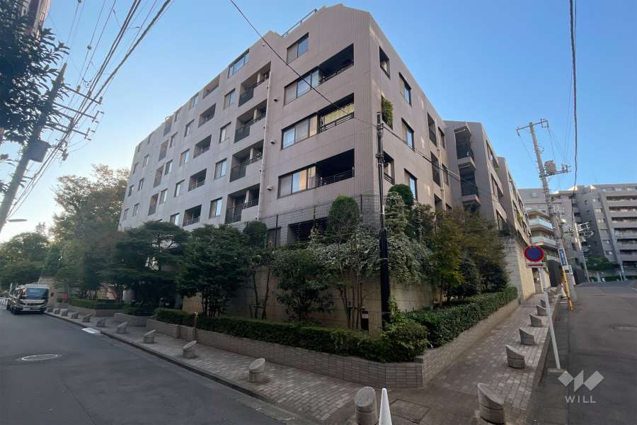 クレッセント仙台坂パークサイドの外観（北東側から）