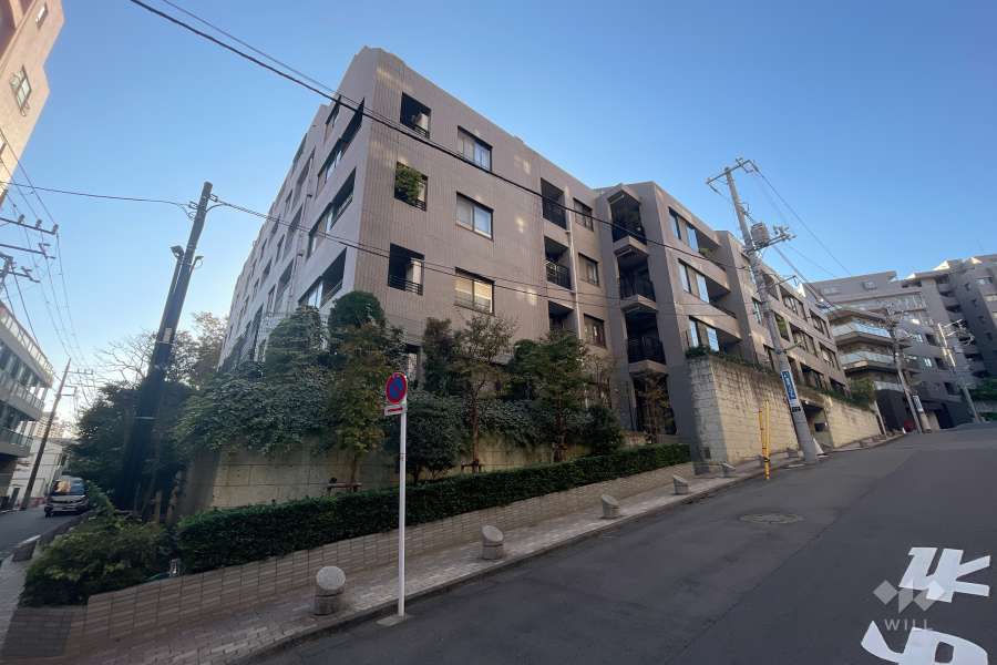 クレッセント仙台坂パークサイドの外観（北東側から）