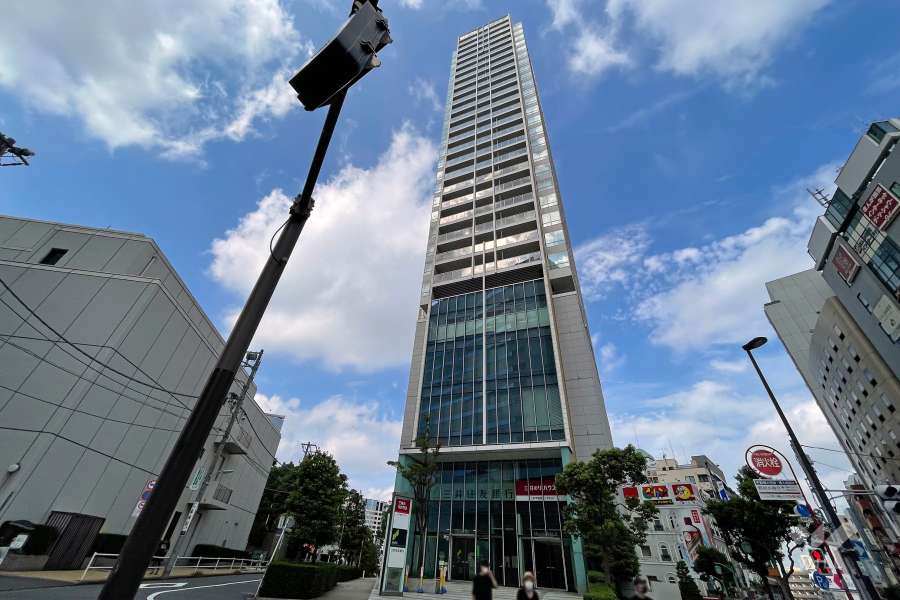 パークタワー目黒の外観（北東側から）