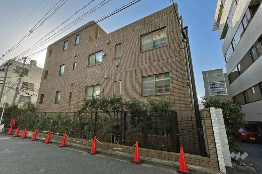 ハイコート目黒花房山の外観（北西側から）
