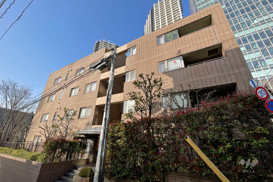 ハイコート目黒花房山の外観（北東側から）