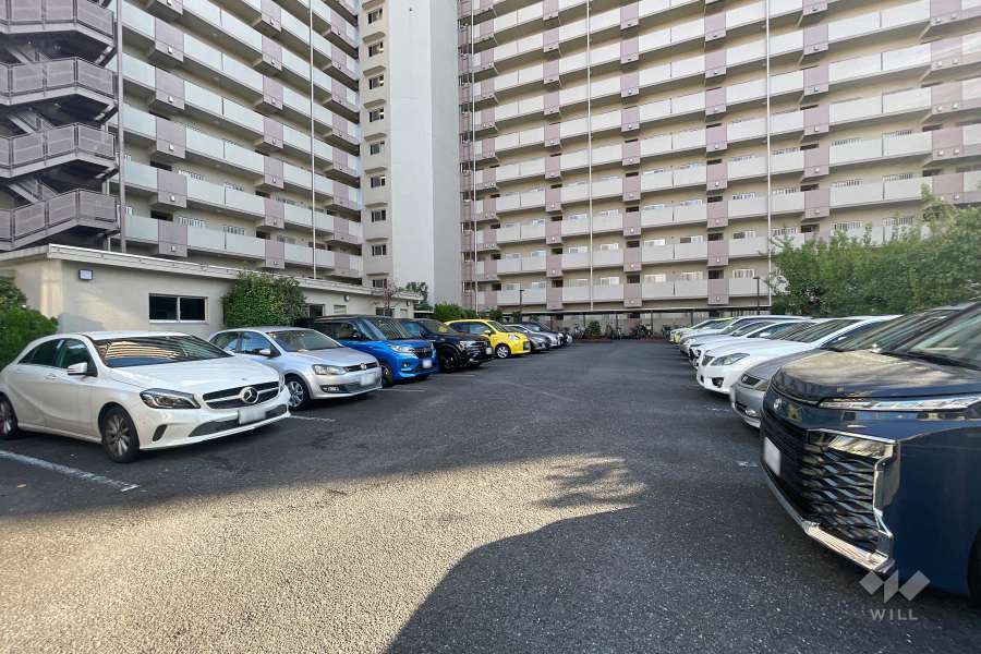 敷地内駐車場（屋外平面式）　