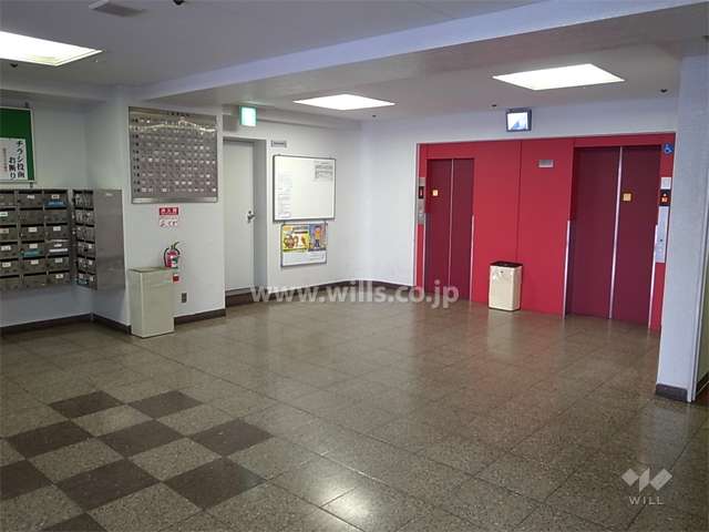 エントランスホール