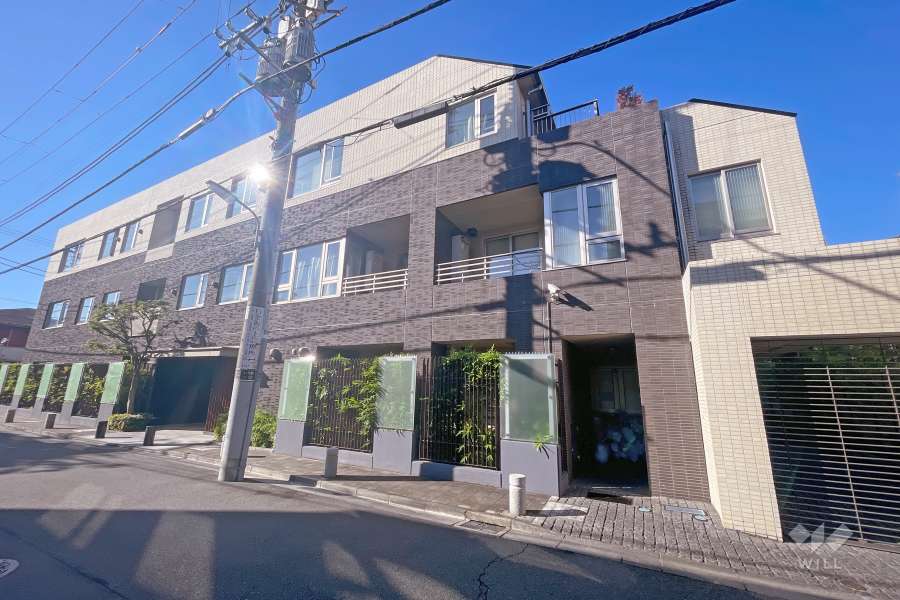 白金台レジデンスの外観（北東側から）