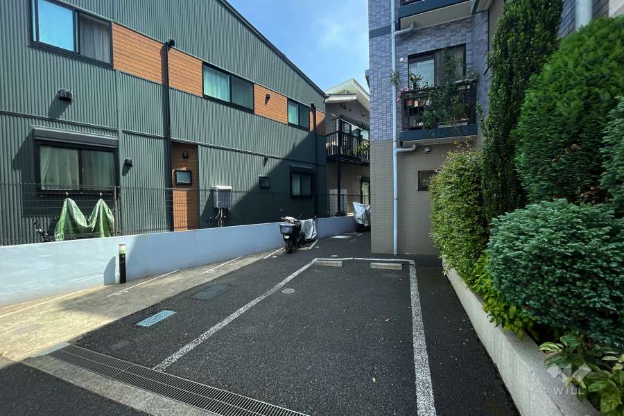 敷地内駐車場（屋外平面式）