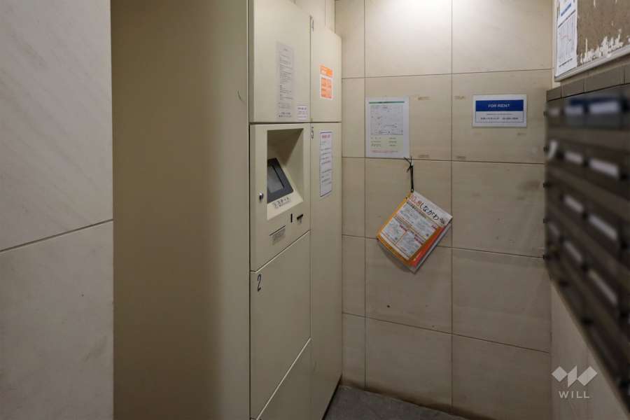 宅配ボックスと共用ポスト