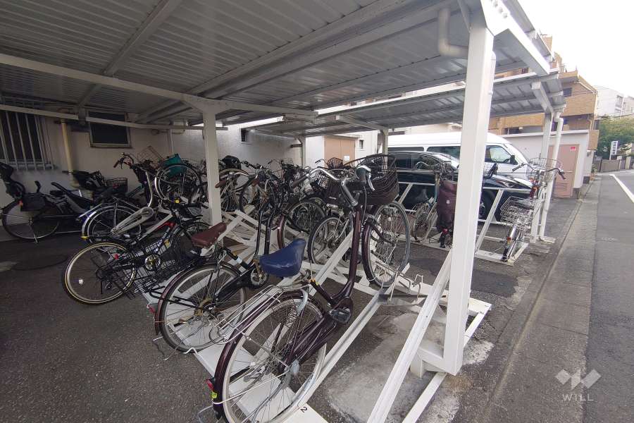 駐輪場（屋根付き）