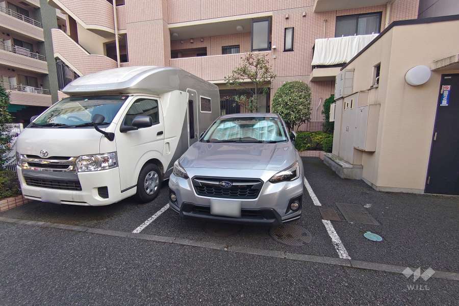 敷地内駐車場（屋外平面式）