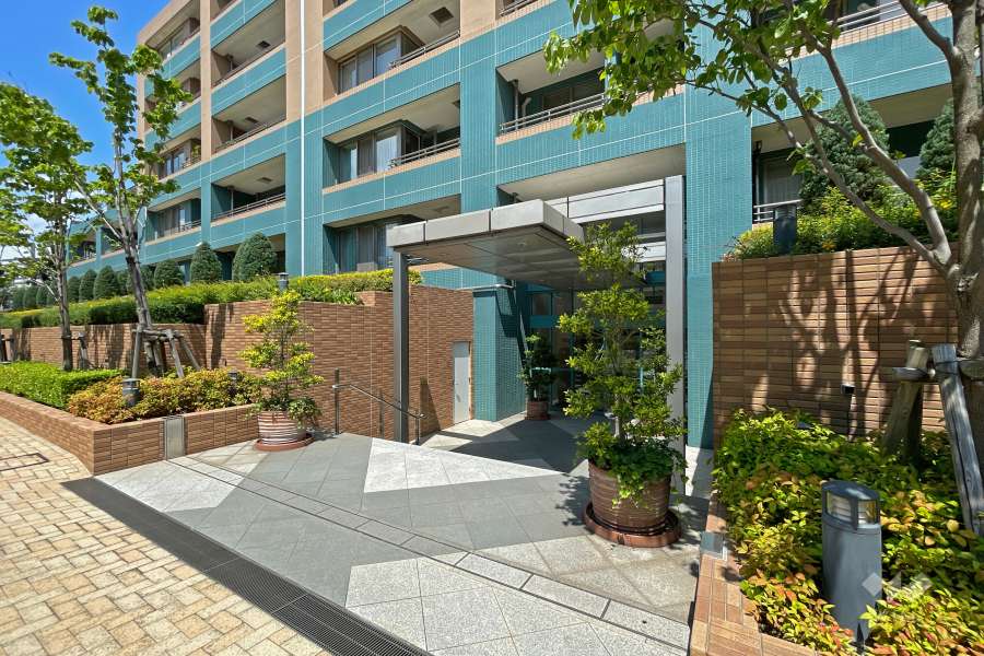 エントランスアプローチ