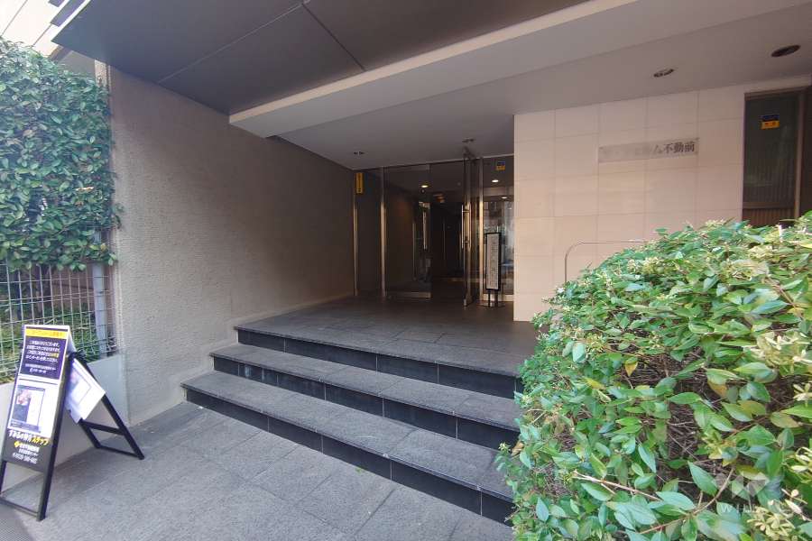 エントランスアプローチ