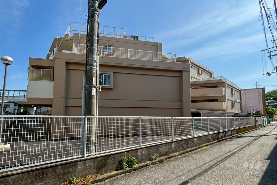 武庫之荘フレックスの外観(北東側から)