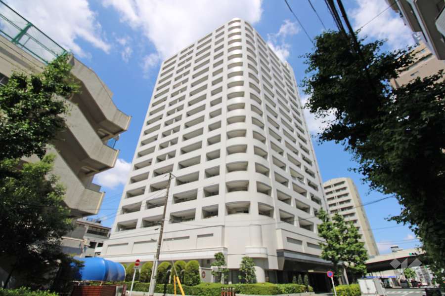 ライオンズタワー五反田の外観（南東側から）