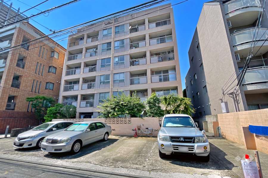 御殿山第１コーポラスの外観（南東側から）