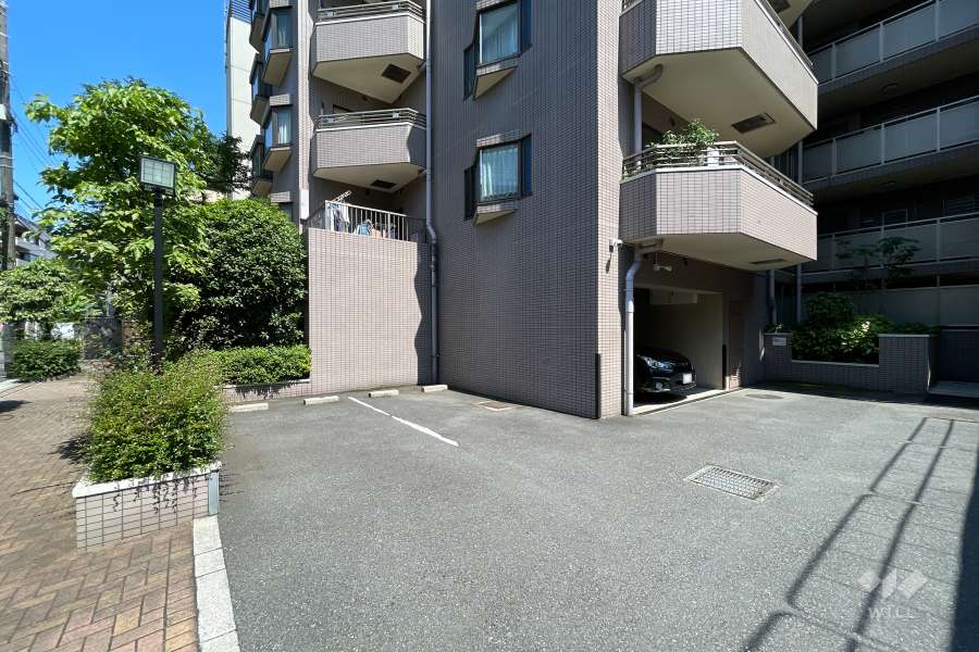 敷地内駐車場（屋外・屋内平面式）