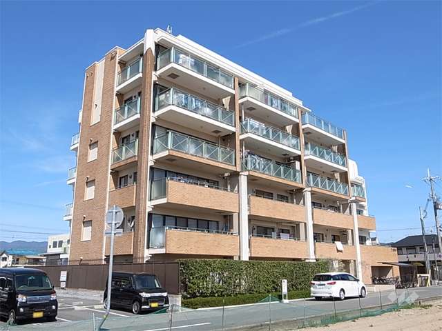 パレ武庫之荘3の外観（南東側から）