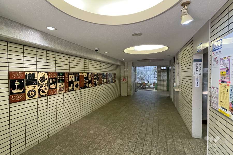 エントランスホール