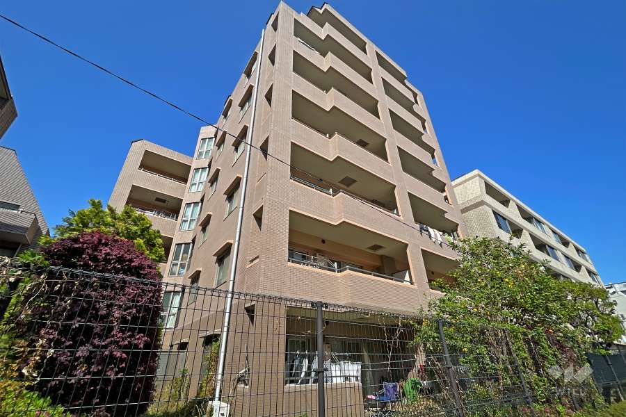 ガーデンホーム大森水神公園の外観（南西側から）