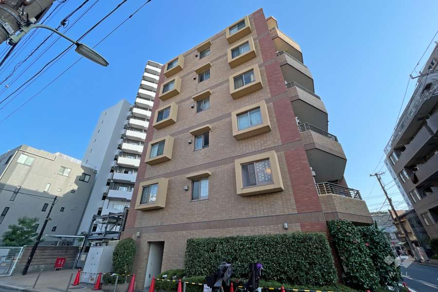 スターロワイヤル南大井の外観（北西側から）