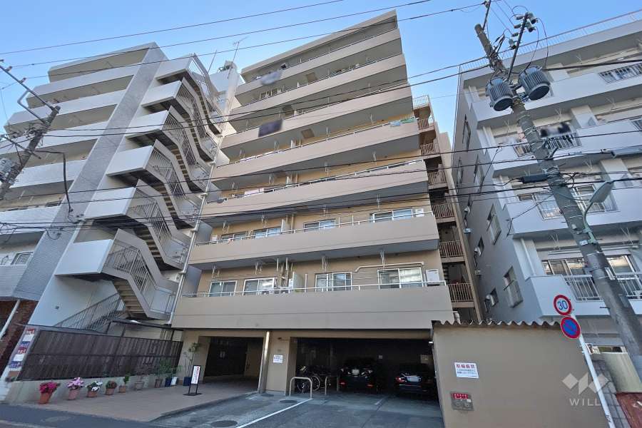 ファミネス大森の外観（北東側から）