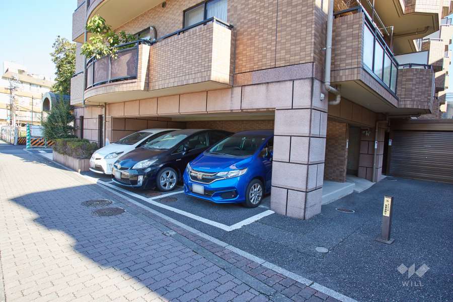 敷地内駐車場(屋内平面式)