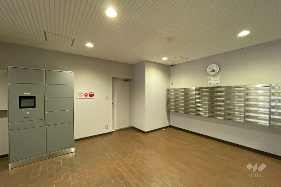 宅配ボックスと集合ポスト